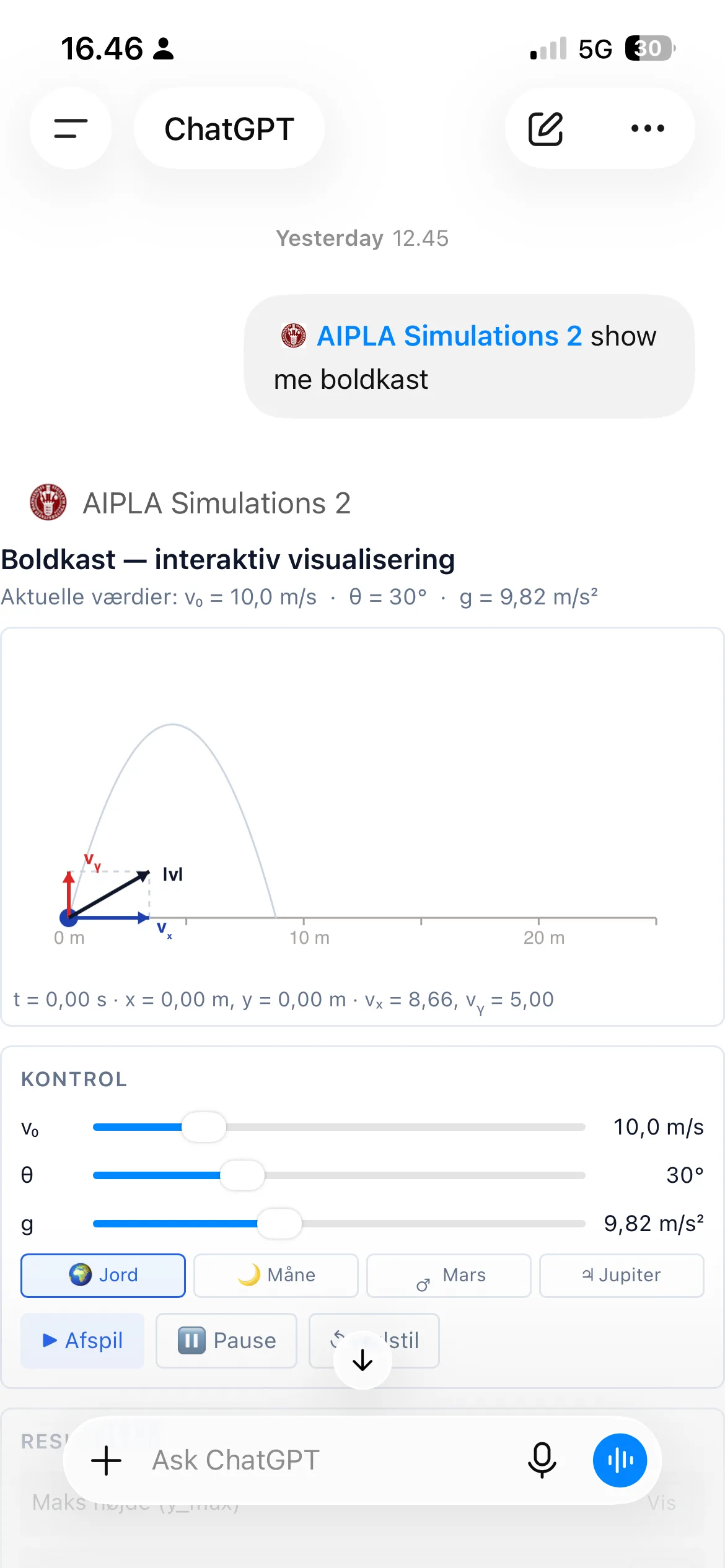 The AIPLA boldkast physics simulation running as an MCP App inside the ChatGPT mobile client